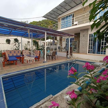 L'Vanna Hotel Pedernales Esterno foto