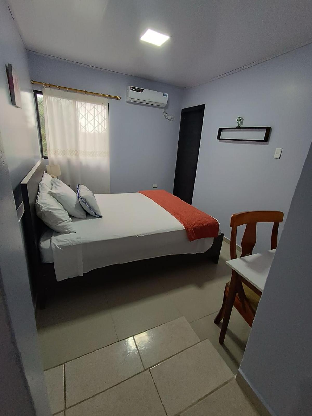 L'Vanna Hotel Pedernales Esterno foto